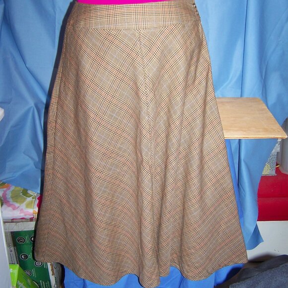 East 5th Classic Brown & Black Plaid Skirt Sz 10 - Picture 1 of 5
